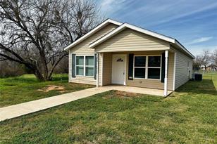1305 Blewett St, Graham, TX 76450 - Photo 22