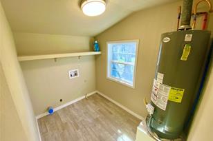 909 W 10th St, Bonham, TX 75418 - Photo 24