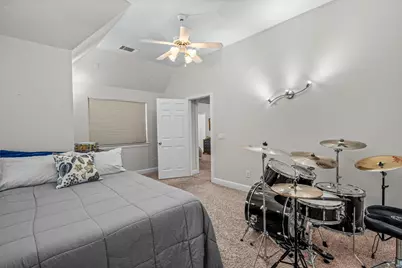 1800 Prairie Creek Trail, Frisco, TX 75033 - Photo 32