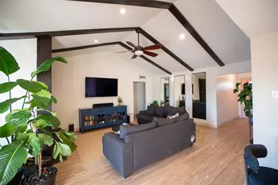 728 Via Sevilla, Mesquite, TX 75150 - Photo 6