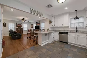 403 N Ave N, Clifton, TX 76634 - Photo 20