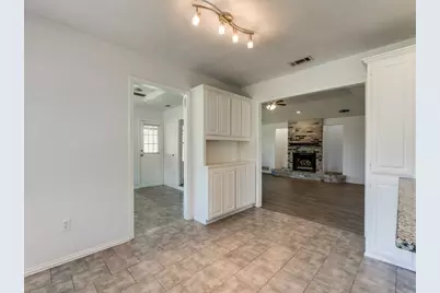 2603 Lake Ridge Road, Glenn Heights, TX 75154 - Photo 6