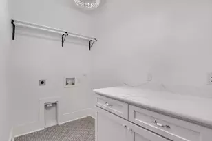 511 S Travis St, Sherman, TX 75090 - Photo 28