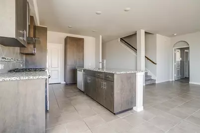 10501 Beacon Ridge Drive, Fort Worth, TX 76036 - Photo 14