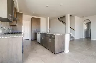 10501 Beacon Ridge Dr, Fort Worth, TX 76036 - Photo 14