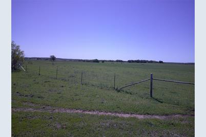 Tr 8 4 Wire, Bowie, TX 76230 - Photo 6