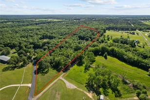 23710 Champion Dr, Lindale, TX 75771 - Photo 1