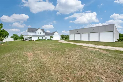 174 County Road 2690, Alvord, TX 76225 - Photo 4