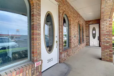 5115 N Galloway Avenue N #303, Mesquite, TX 75150 - Photo 2