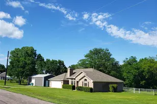 2615 Rolling Hills Dr, Sherman, TX 75092 - Photo 1