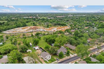 860 W Long Street #2, Stephenville, TX 76401 - Photo 4