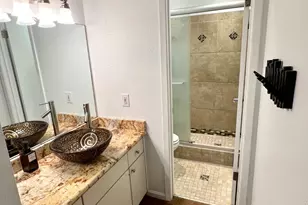 4845 Cedar Springs Rd, Dallas, TX 75219 - Photo 20