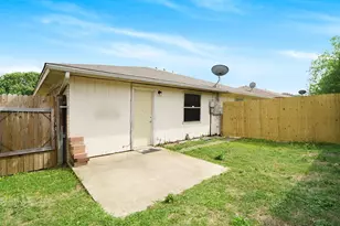 3628 Hulen Park Cir, Fort Worth, TX 76123 - Photo 22