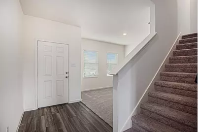 8245 Stovepipe Drive, Fort Worth, TX 76179 - Photo 4
