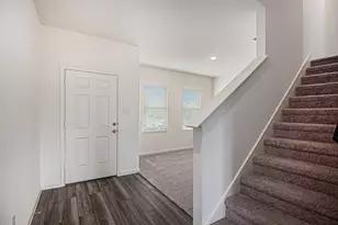 8245 Stovepipe Dr, Fort Worth, TX 76179 - Photo 4