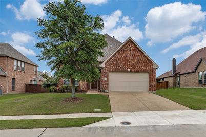 5713 Sterling Trail - Photo 1