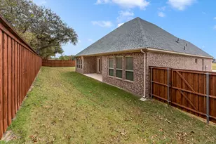 1300 Highland Park Cir, Granbury, TX 76048 - Photo 26