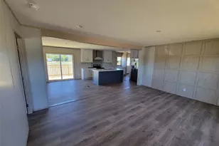 387 Duvall St, Bonham, TX 75418 - Photo 12