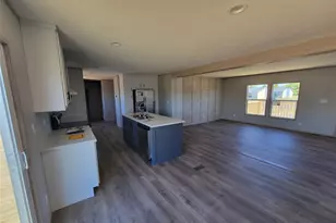 387 Duvall St, Bonham, TX 75418 - Photo 8
