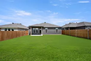 1913 Seminole Dr, Cleburne, TX 76033 - Photo 28