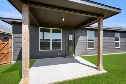 1913 Seminole Drive, Cleburne, TX 76033 - Photo 30