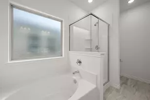 1913 Seminole Dr, Cleburne, TX 76033 - Photo 26