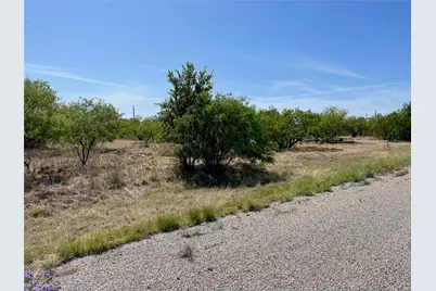527 Beacon Circle, Brownwood, TX 76801 - Photo 4