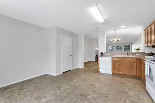 2424 Collier Dr, McKinney, TX 75071 - Photo 4