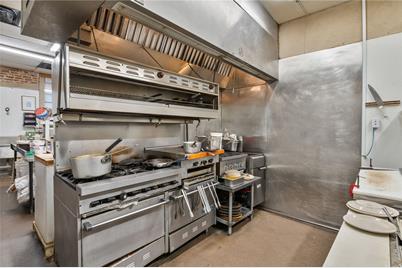 318 N Main Street, Bonham, TX 75418 - Photo 18