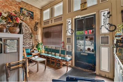 318 N Main Street, Bonham, TX 75418 - Photo 6