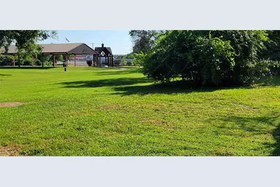 208 Optimist Road, Springtown, TX 76082 - Photo 4