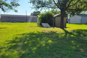 209 E 1st St, Springtown, TX 76082 - Photo 1