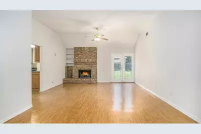 6908 Bentley Avenue, Fort Worth, TX 76137 - Photo 8