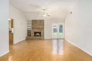6908 Bentley Ave, Fort Worth, TX 76137 - Photo 8