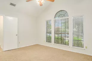 6908 Bentley Ave, Fort Worth, TX 76137 - Photo 20