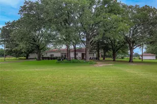 7209 Hackberry Dr, Greenville, TX 75402 - Photo 14