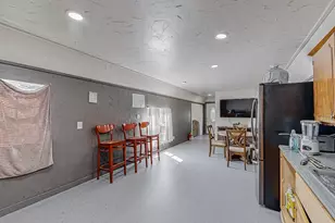325 Teakwood Ave, Streetman, TX 75859 - Photo 12