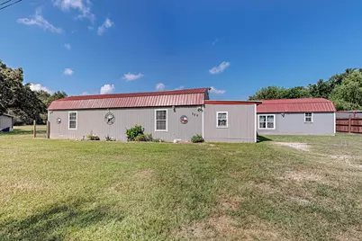 325 Teakwood Avenue, Streetman, TX 75859 - Photo 2
