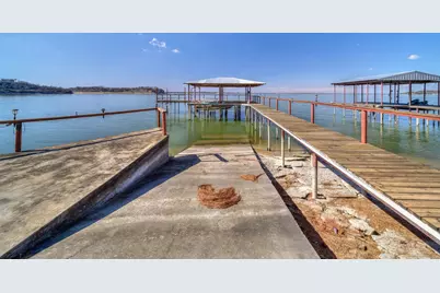 8295 Eagle Mountain Circle, Fort Worth, TX 76135 - Photo 8