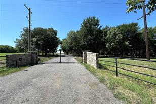 Lot 5 1087 Waters Edge Dr, Denison, TX 75020 - Photo 1
