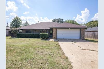 15 Christi Lane, Krum, TX 76249 - Photo 1