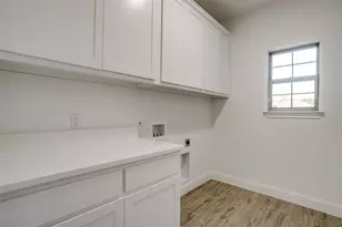 2488 Timber Hills Dr, Burleson, TX 76028 - Photo 32