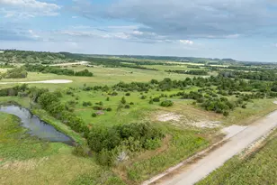 1085 Audrey Vly Ln, Glen Rose, TX 76043 - Photo 2