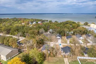 924 Woodland Dr, West Tawakoni, TX 75474 - Photo 1