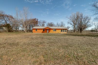 1135 Yowell Road, Whitesboro, TX 76273 - Photo 1