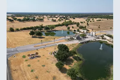 1233 Overlook Court, Whitney, TX 76692 - Photo 8