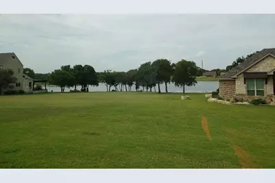 1233 Overlook Court, Whitney, TX 76692 - Photo 32