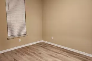 7525 Pleasant Oaks St, Fort Worth, TX 76120 - Photo 26