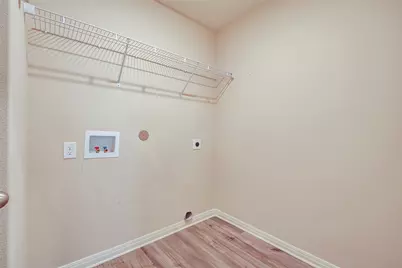 7525 Pleasant Oaks Street, Fort Worth, TX 76120 - Photo 18