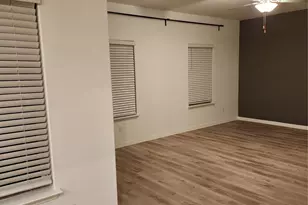 7525 Pleasant Oaks St, Fort Worth, TX 76120 - Photo 24